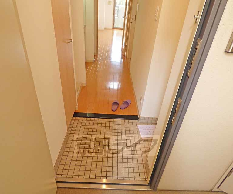 ＳＷＩＳＳ京都堀川ＷＥＳＴの玄関