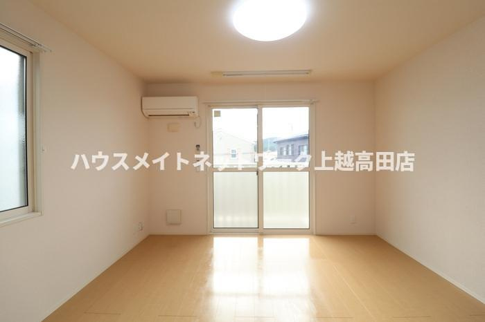 リベルタ春日野の居間・リビング|ＬＤＫ