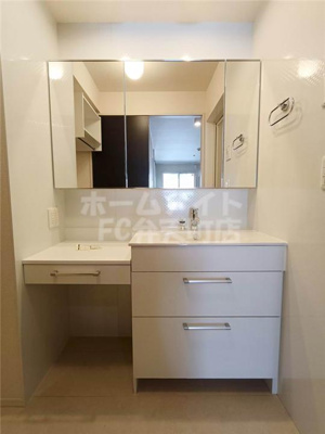 【洗面所】 | エクシードティアラ