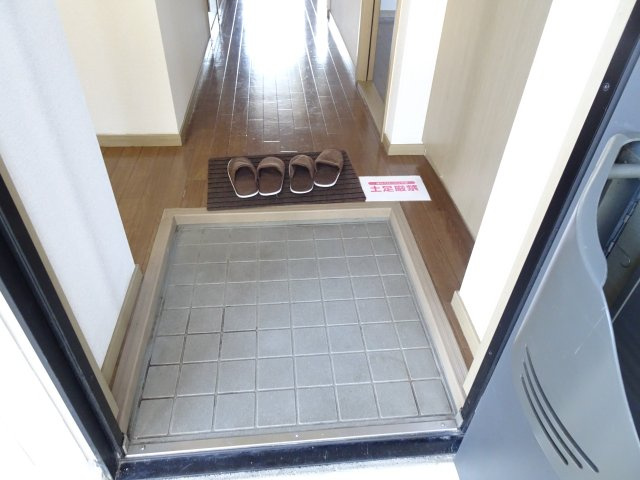 イル・チェルキオの玄関