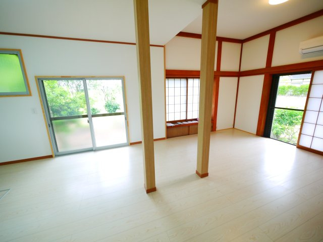 山武市本須賀　平家建住宅の内装