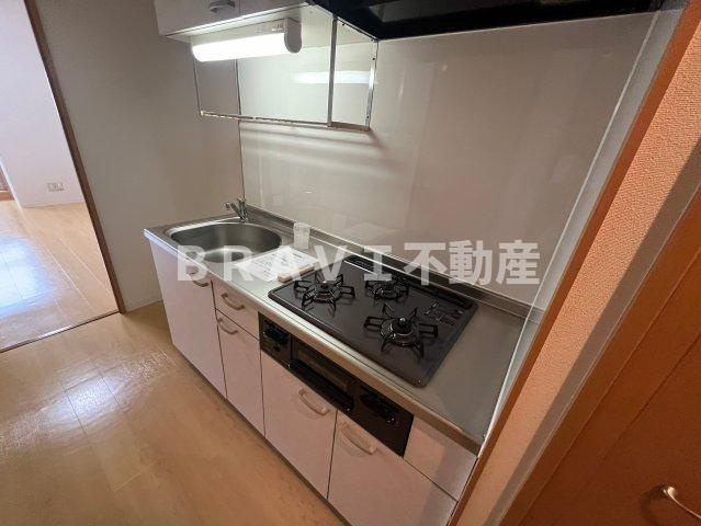 サムティ阿波座LUSSOのキッチン