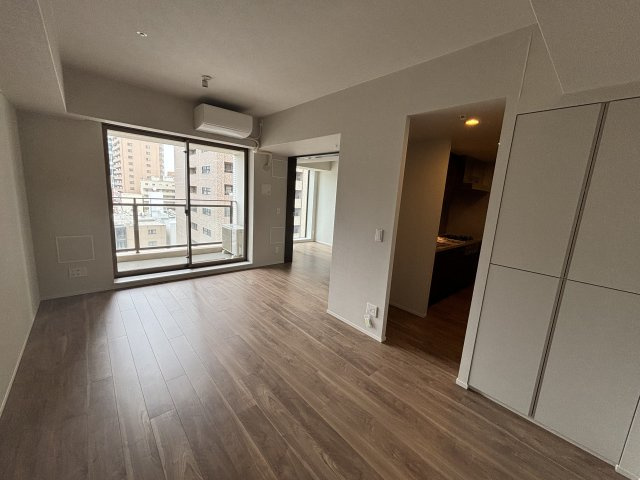 クラッシィタワー淀屋橋の居間・リビング