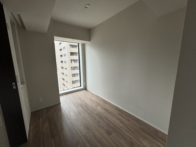 クラッシィタワー淀屋橋の洋室