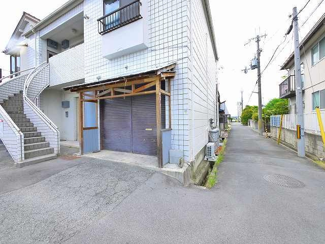 リバーサイド100の外観