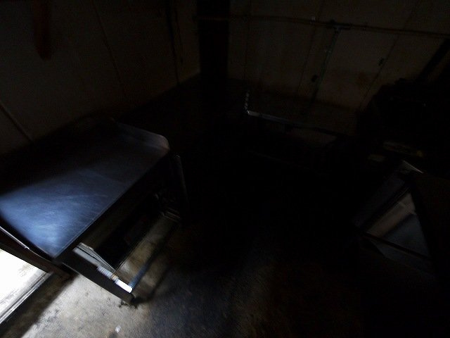 リバーサイド100の内装