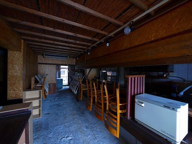 リバーサイド100の内装