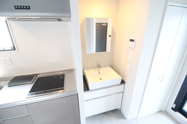 【独立洗面台】 | ブリリアントコートクラージュ | 独立洗面台