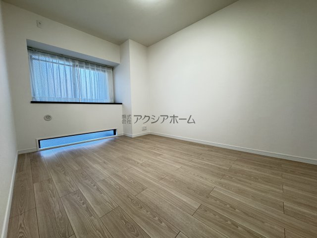 ダイアパレスUアリーナ　ウエストウイングの寝室|洋室6.4帖