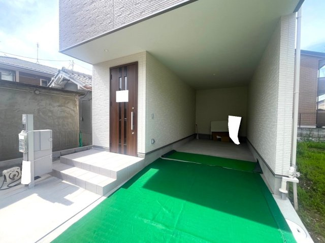 近鉄『三山木』駅徒歩１０分♪南東角地につき通風、陽当たり良好の３階建て４ＬＤＫ☆京田辺市三山木谷ノ上の駐車場|駐車場