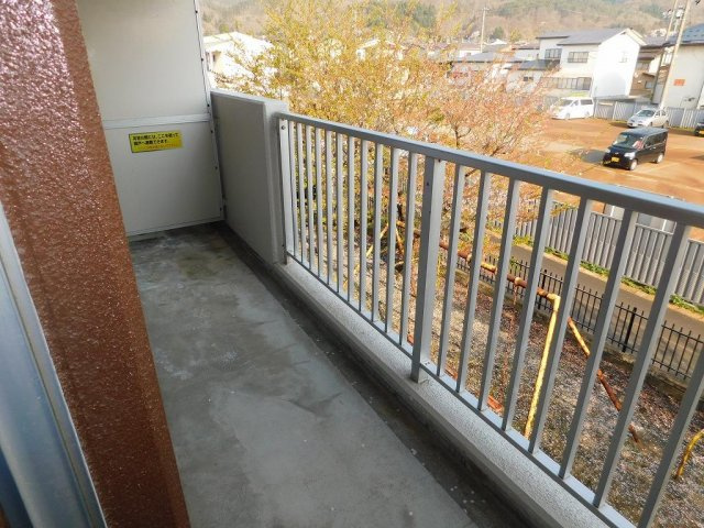 【バルコニー】 | マンションツルマキ