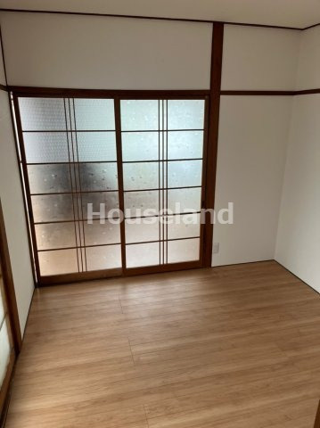 和歌山市中之島のアパートの洋室|落ち着いた色調の洋室です