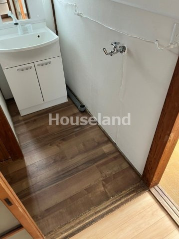 和歌山市中之島のアパートの洗面所|コンパクトで使いやすい洗面所