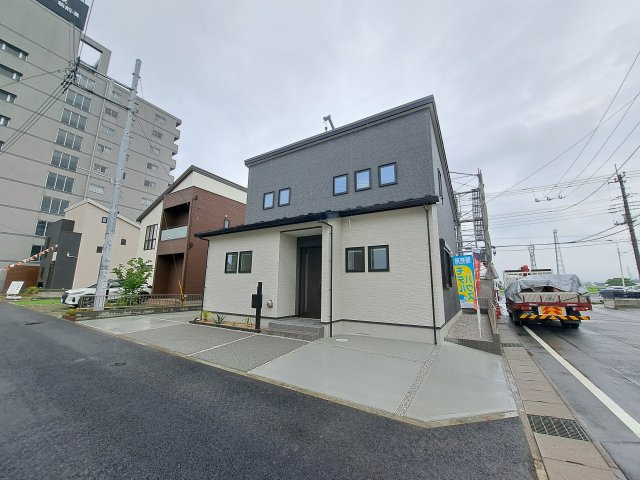 新築　前橋市問屋町の外観|現地写真　完成しました！ご内覧はお気軽にお電話くださいませ♪
