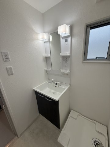 フローリッシュ東船橋の洗面所