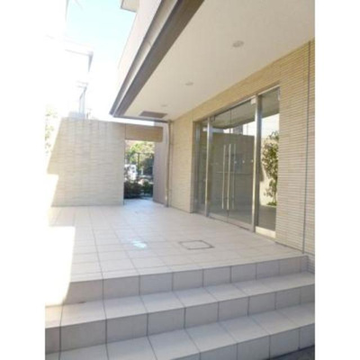 【エントランス】 | パークキューブ学芸大学