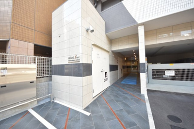 【エントランス】 | セレニテフラン野田阪神駅前