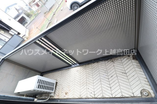 ロイヤルタウン寺町 壱番館のバルコニー|バルコニー