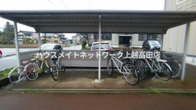 ロイヤルタウン寺町 貮番館のその他共用部分|駐輪場