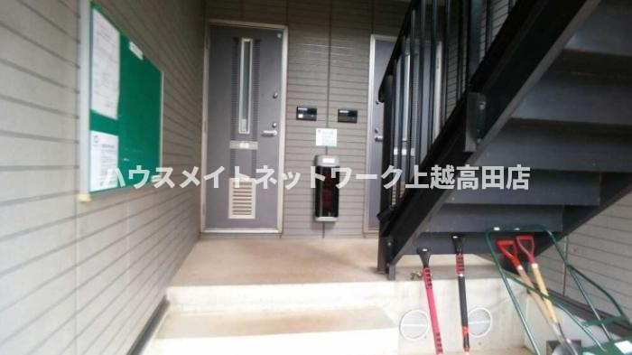 ロイヤルタウン寺町 貮番館のエントランス|エントランス