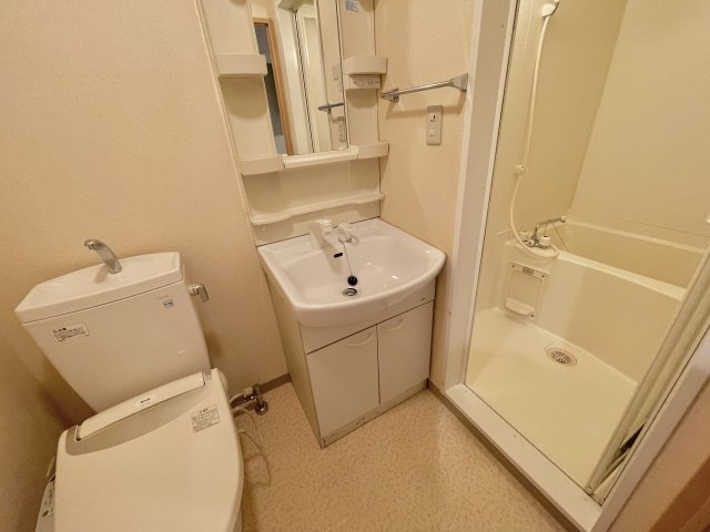 ドーミー京都二条の浴室