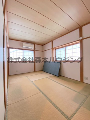 【和室】 | 　岡市借家（新D棟） | 和室ならではの温かな和の空間で寛ぎの時間を過ごせます