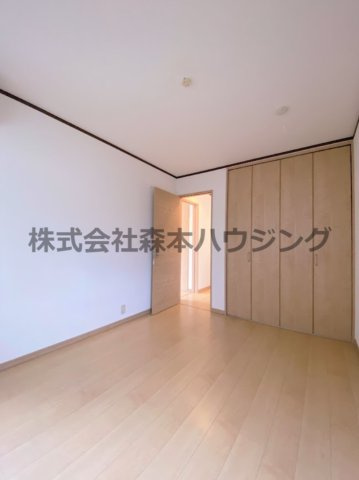 【子供部屋】 | 　岡市借家（新D棟） | お子さんのためのお部屋にいかがでしょうか
