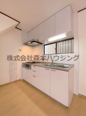 【キッチン】 | 　岡市借家（新D棟） | 使いやすいキッチンです