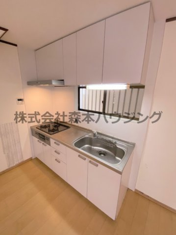 【キッチン】 | 　岡市借家（新D棟） | キッチンでお料理をお楽しみください