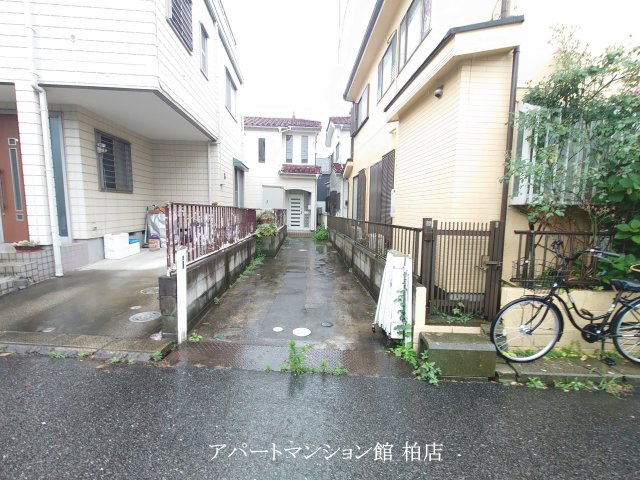野々下戸建のその他