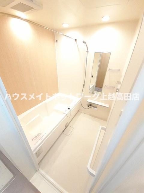 グランメゾンＳＳ１の浴室|追焚機能付・１坪風呂
