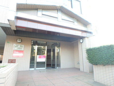 ★建物入り口★