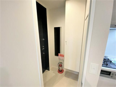 【玄関】 | メゾン・ド・ブルー中野