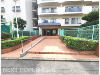 【エントランス】 | お掃除の行き届いたエントランスです♪