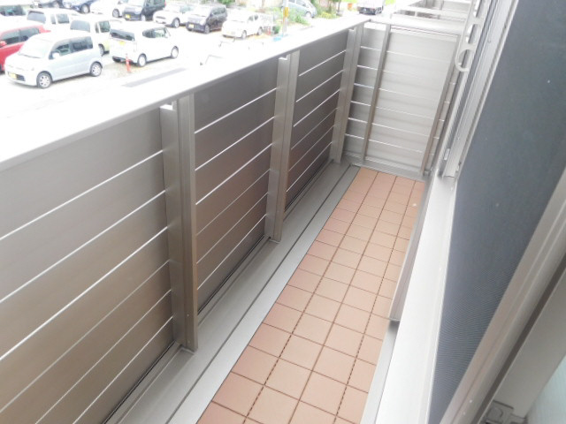 アルシオネ南条のバルコニー