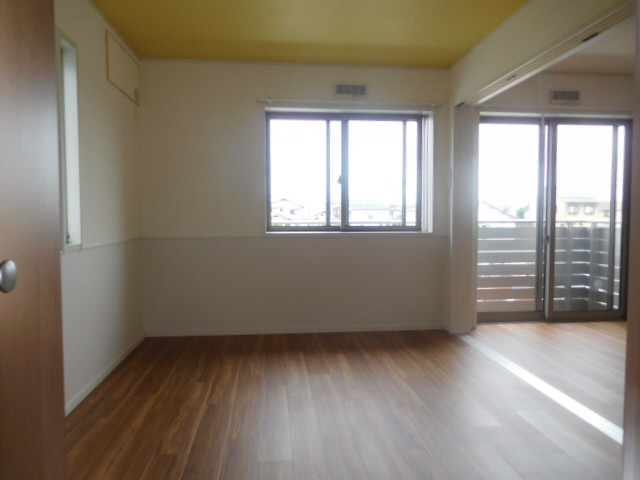 アルシオネ南条の子供部屋