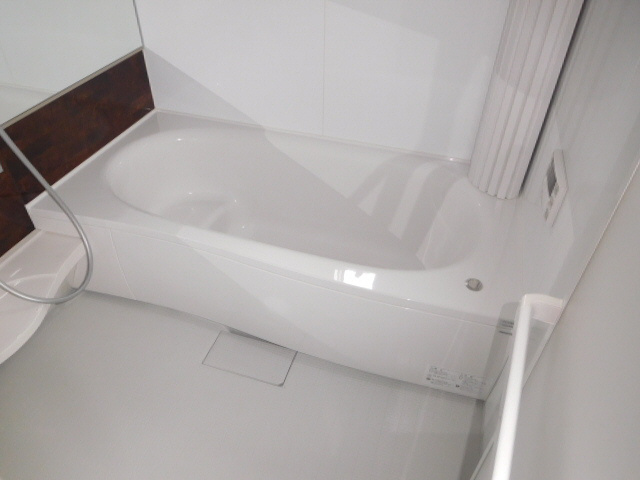 アルシオネ南条の浴室