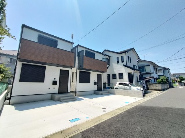 Kolet岩槻諏訪の駐車場