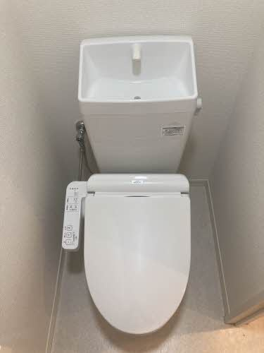 コーポ宮前のトイレ|シンプルで使いやすいトイレです