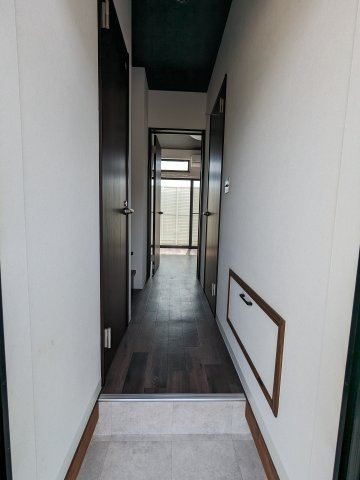 グランスリーの玄関|落ち着いた玄関です