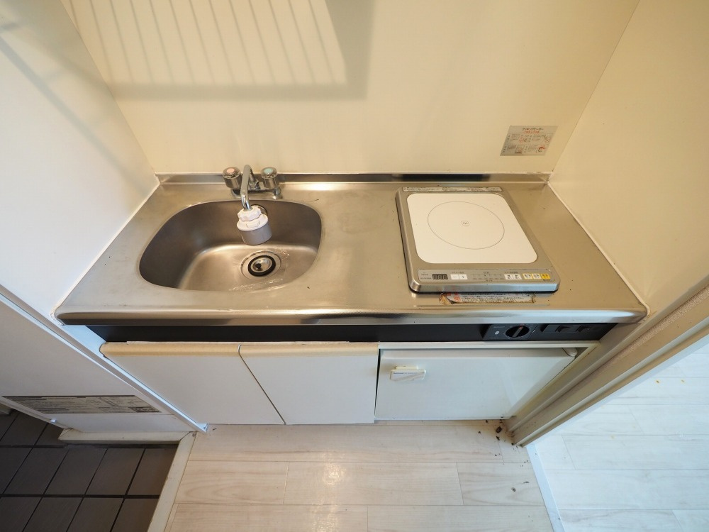 大阪市旭区大宮３丁目の賃貸マンションのキッチン
