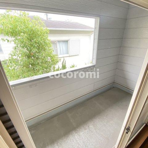 カルチェ山之手のバルコニー