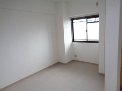 【洋室】 | アンビエント金剛東