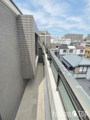 【バルコニー】 | ユニライフ浜甲子園（甲子園駅・南甲子園小） | ユニライフ浜甲子
ユニライフ浜甲子園