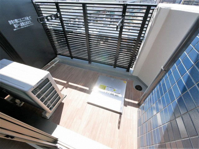 プレサンスOSAKA DOMECITYビーツのバルコニー