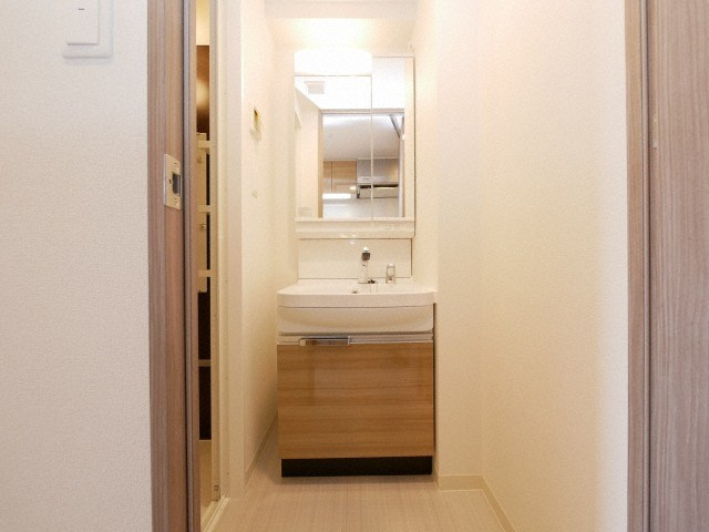 プレサンスOSAKA DOMECITYビーツの独立洗面台