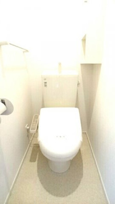 【トイレ】 | デーア | 清潔感のあるトイレです