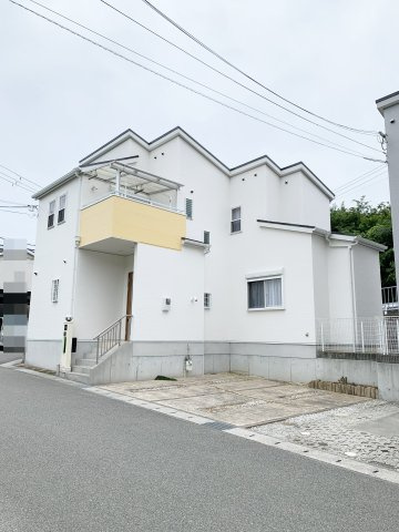  垂水区名谷町　中古戸建の外観