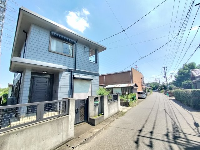 向佐貸家の外観