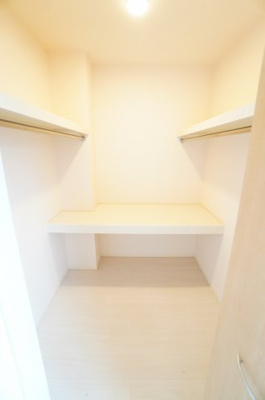 【収納】 | バードネイチャーB | ※同物件・同タイプの写真です。